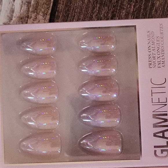 Glamnetic Short Almond Lot - Picture 4 of 4